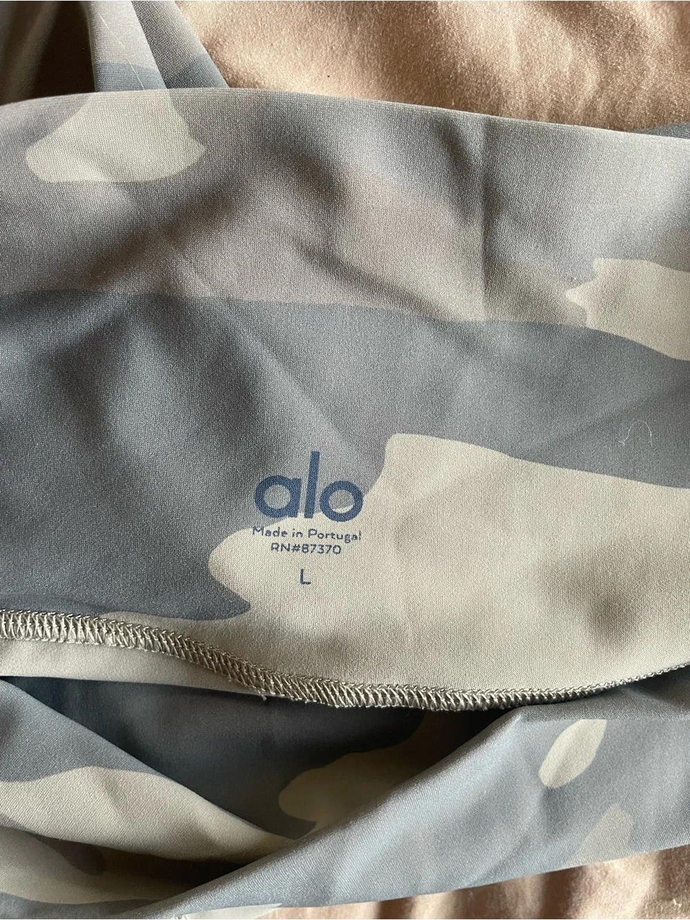ALO Yoga Tan-Grey Camo Leggings